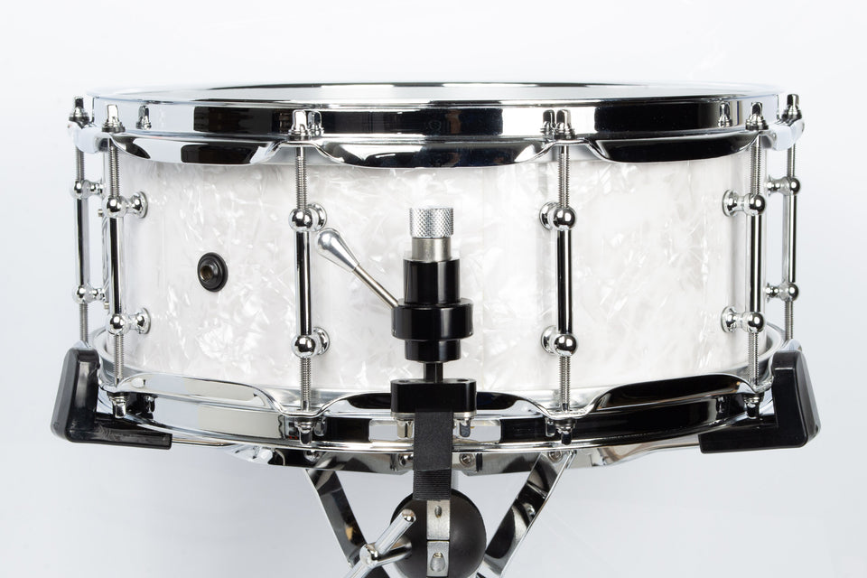 Builder's Choice - White Pearl 5.5x14 12ply Maple Snare